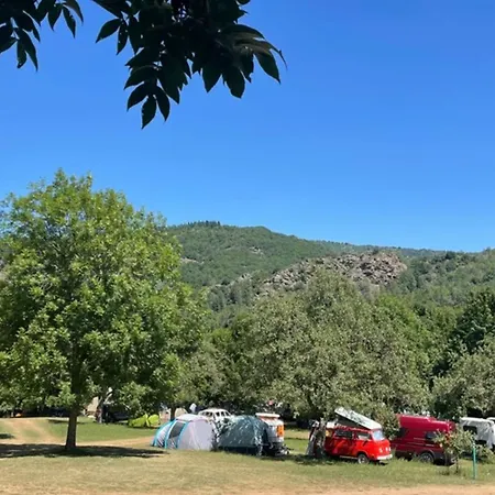 Confort - Terrasse - 5 Personnes - Api-1-52-1948 Camping *