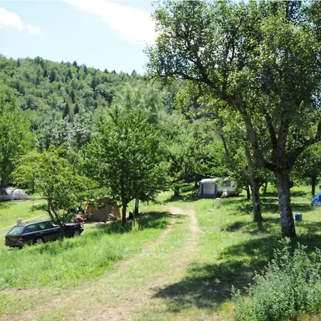 Camping Confort - Terrasse - 5 Personnes - Api-1-52-1948 *