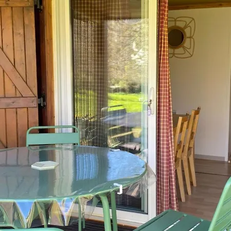 אתר קמפינג Confort - Terrasse - 5 Personnes - Api-1-52-1948 *