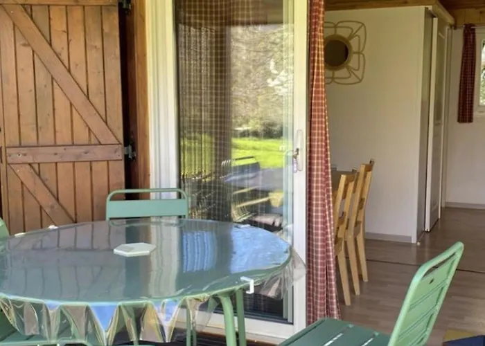 Camping Confort - Terrasse - 5 Personnes - Api-1-52-1948 Vebron