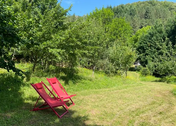 Camping Confort - Terrasse - 5 Personnes - Api-1-52-1948