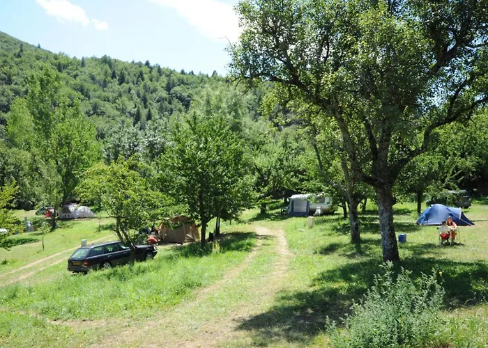 Camping Confort - Terrasse - 5 Personnes - Api-1-52-1948