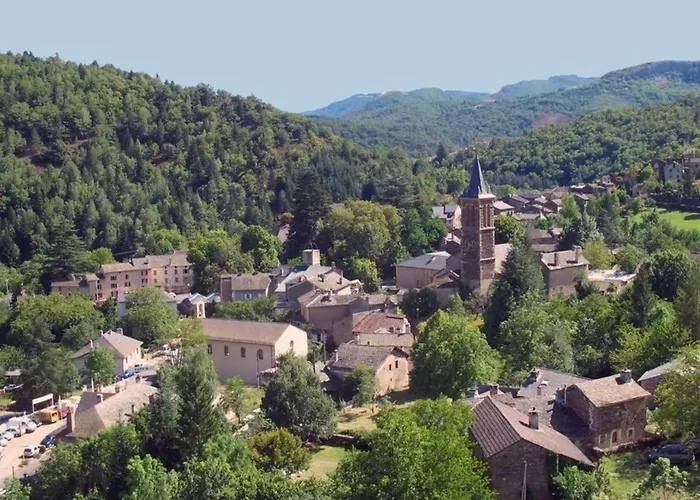 Confort - Terrasse - 5 Personnes - Api-1-52-1948 Camping